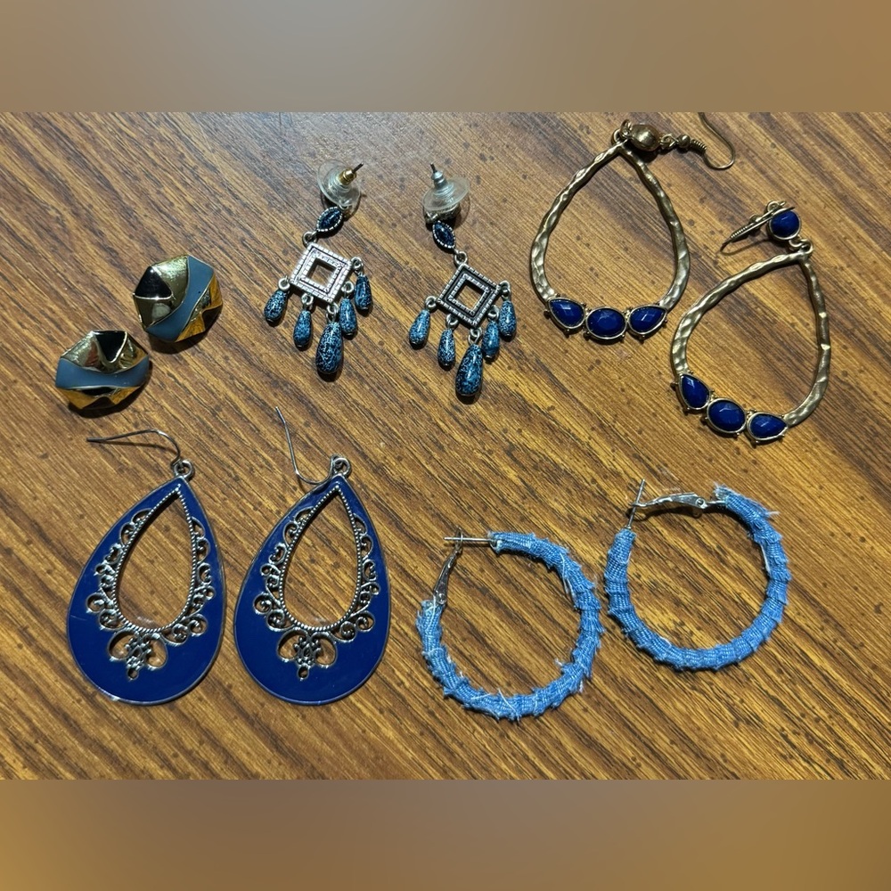 Lot #1 Pierced earrings, shades of blue